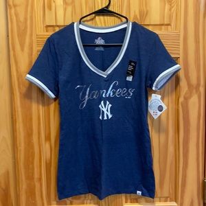 Women’s New York Yankees T-Shirt